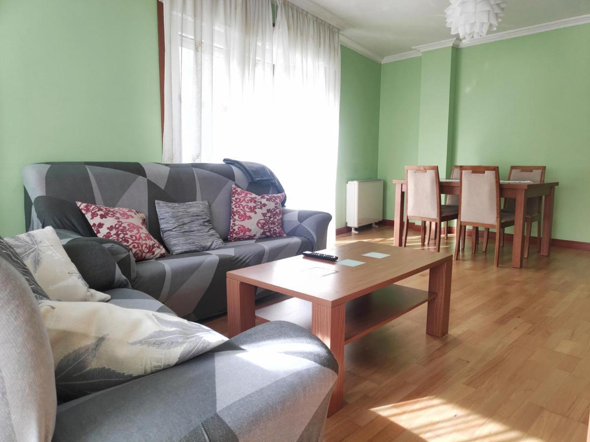 Apartamento Naval Marin Bagian luar foto